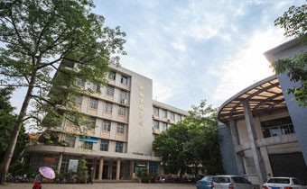 广西师范大学贵港函授站